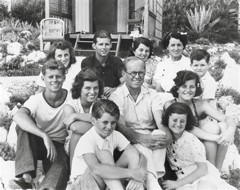 who are the remaining kennedys